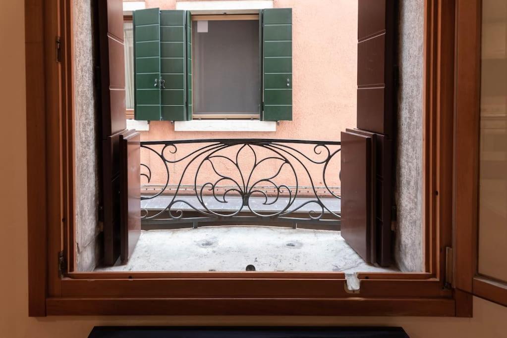 Apt With Amazing View - San Marco Apartamento Venecia